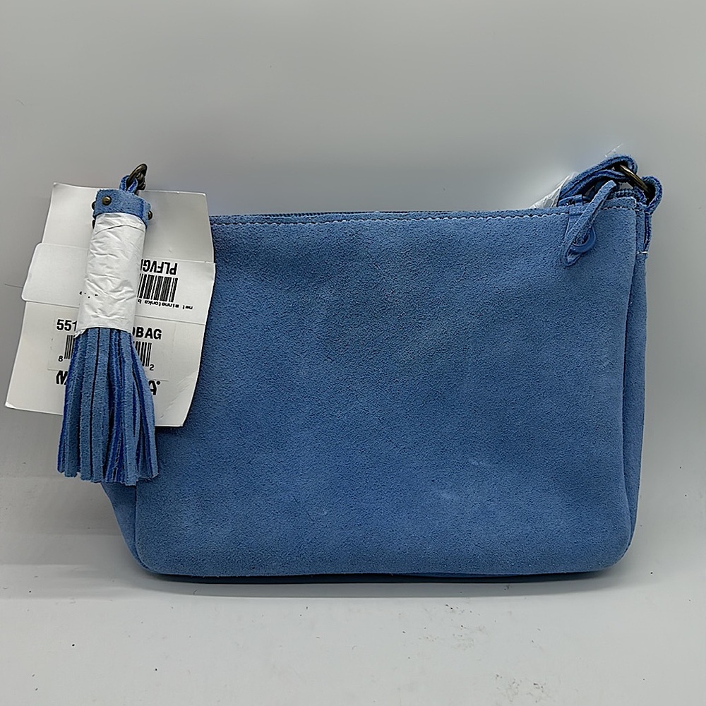 Minnetonka NWT Beautiful Light Blue Leather Crossbody Bag Purse 🌺🌺 - Picture 2 of 7